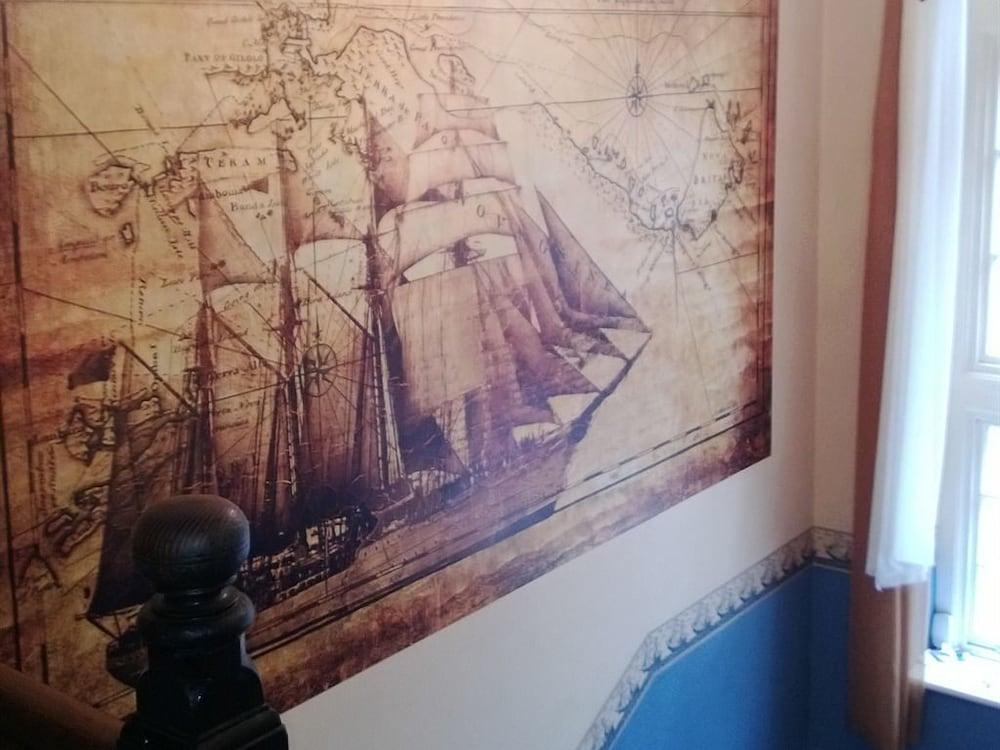 曼海德 The Old Ship Aground酒店 外观 照片