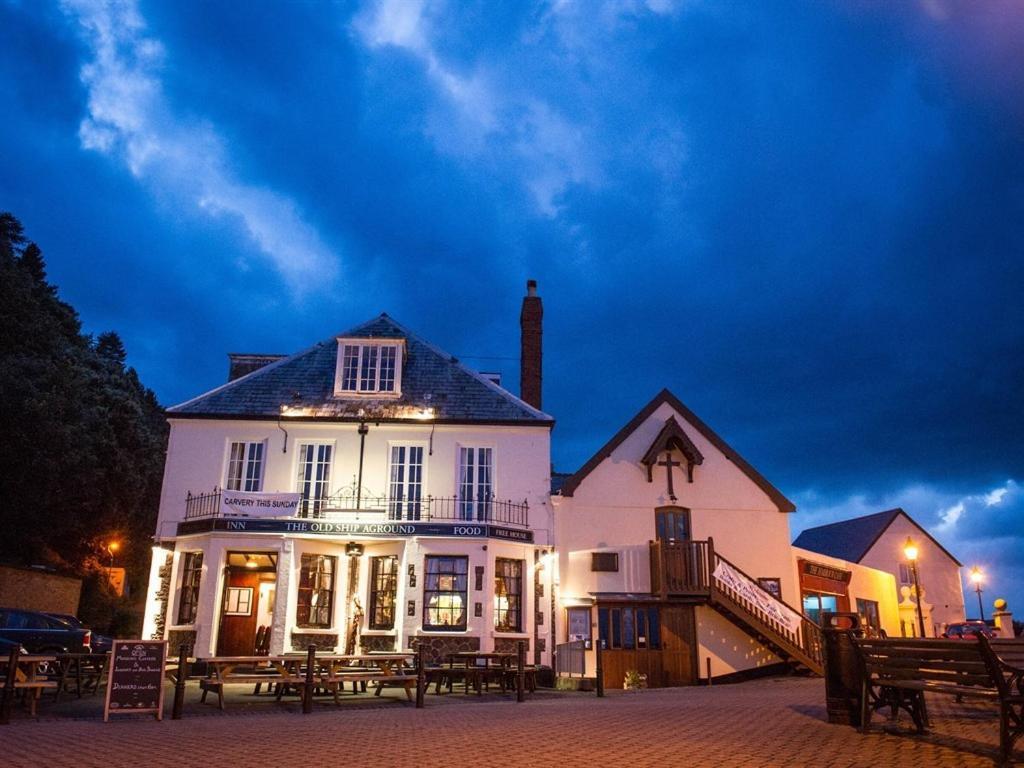 曼海德 The Old Ship Aground酒店 外观 照片